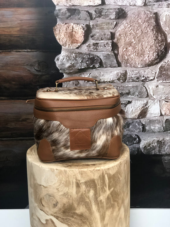 Cowhide Cosmetic Bath / Toiletries Bag