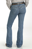 Cinch WOMEN'S SLIM FIT LYNDEN - MEDIUM STONEWASH